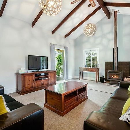 Central Peach - Queenstown Holiday Home Bagian luar foto